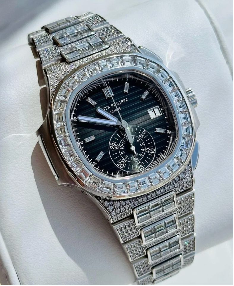 Patek Philippe Nautilus Chronograph 5980/1400G-001 (with aftermarket diamond setting) - Image 3